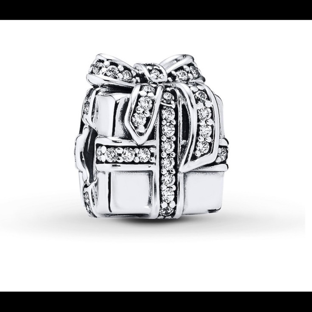 Pandora silver present box charm